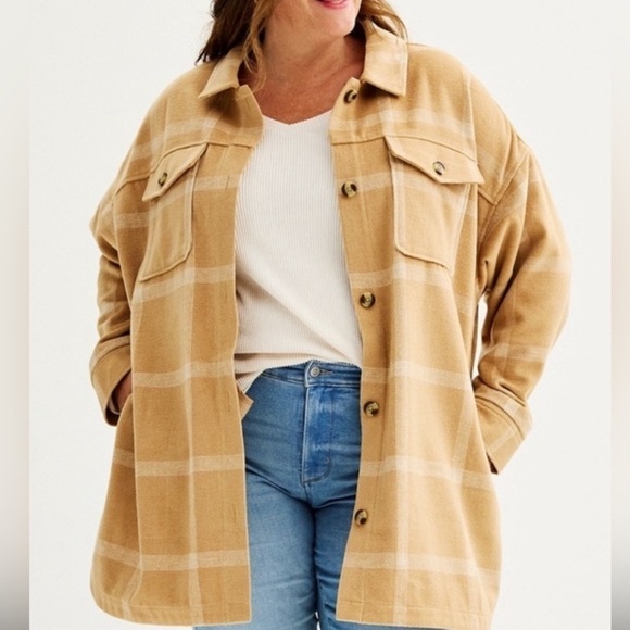 Sonoma Jackets & Blazers - Sonoma Shacket, New! Tan and white, size 0X